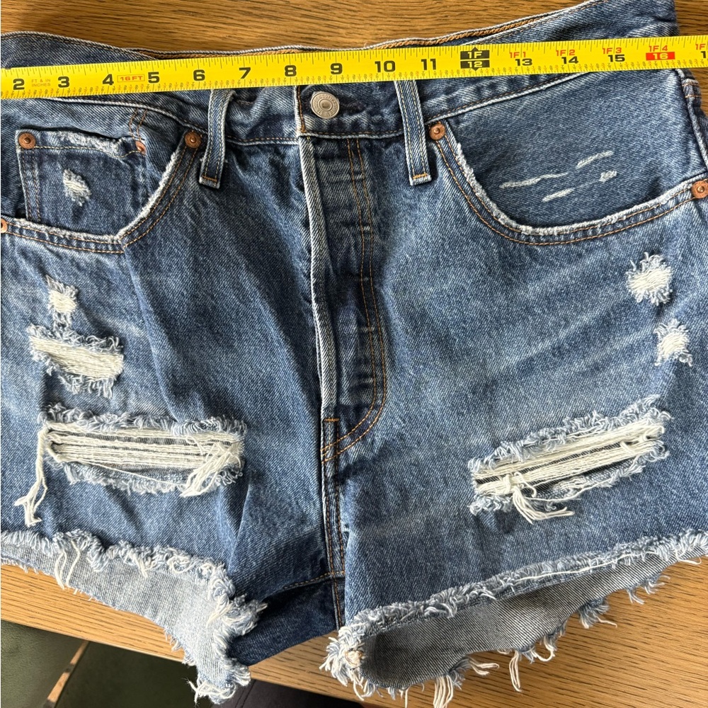 Levi's 501 Distressed Dark Blue Denim Cutoff Shorts - Picture 5 of 6